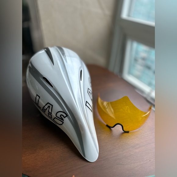 LAS Chronometro time trail helmet
Rare edition-brand new - Picture 1 of 3